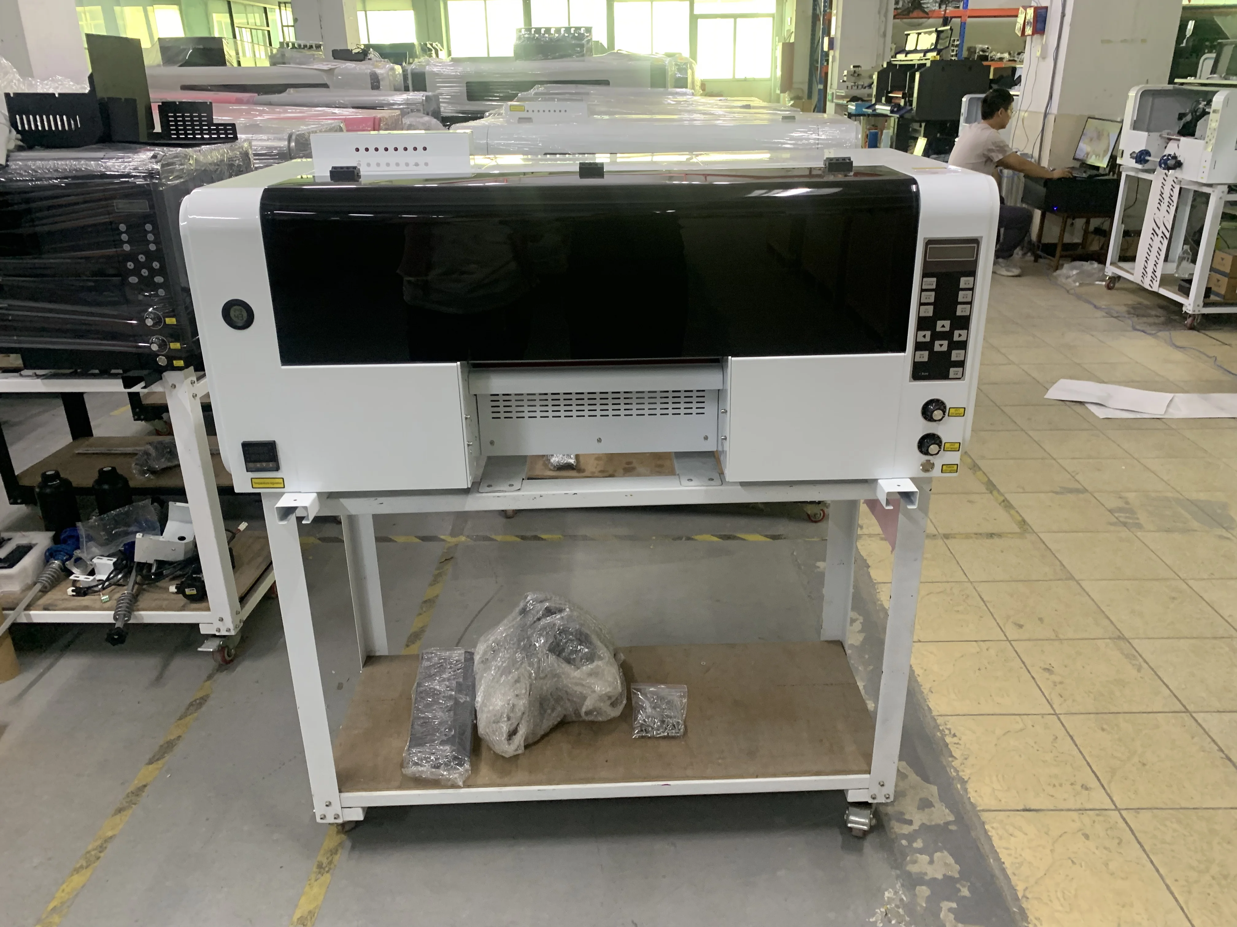 New UV Ink DTF Sticker Printer Two Heads CMYK+White+Varnish PET AB Film 30cm 2880dpi Automatic
