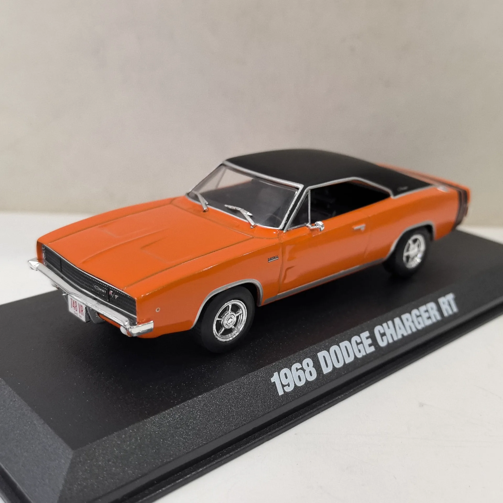 

Литой под давлением зеленый свет 1/43 Slcae Dodge Charger RT 1968 Dodge Car, модель автомобиля из сплава, Коллекционная игрушка, подарок, сувенир, украшение для дисплея