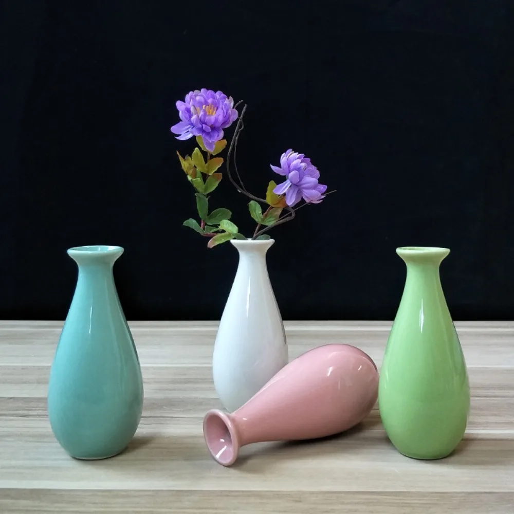 Ceramic aromatherapy bottle, handicraft vase, flower ware, creative European boutique specials, home ornaments, mini small