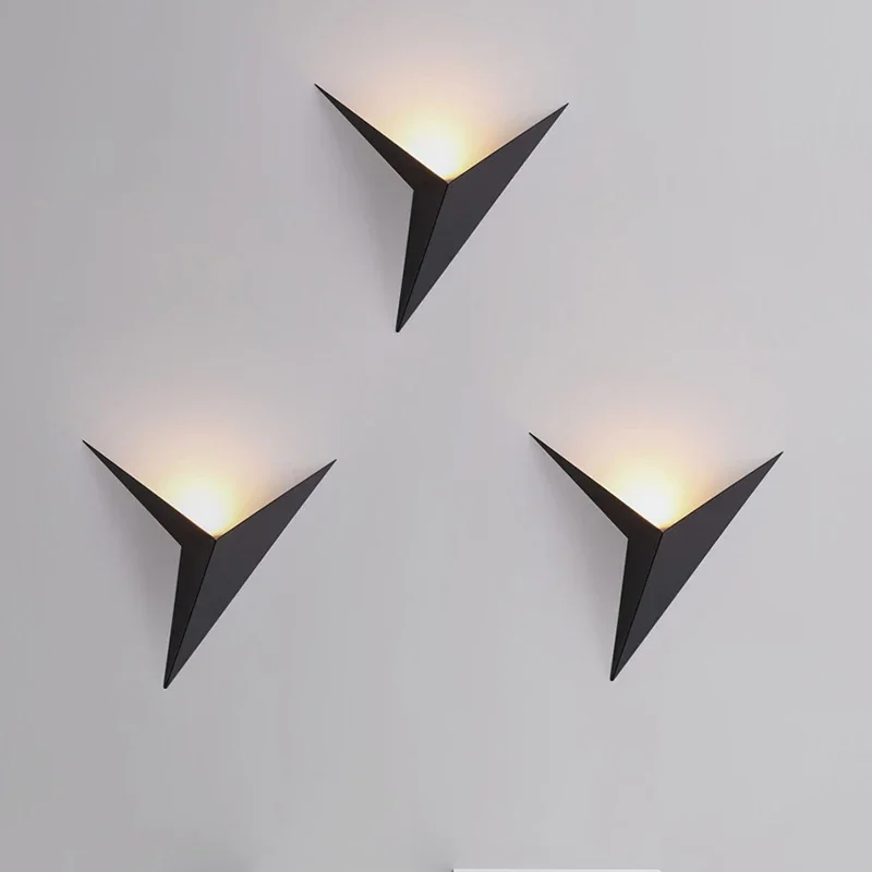 

Modern Minimalist Triangle Shape LED Wall Lamps Nordic Style Indoor Wall Lamps Living Room Lights 3W AC85-265V Simple Lighting