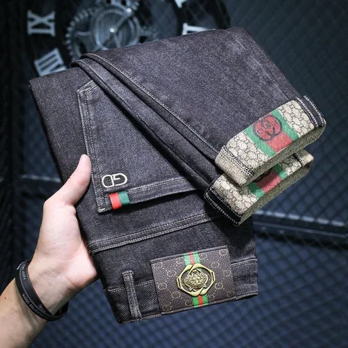 Pantalones vaqueros informales de moda bordados para hombre Otoño Invierno nueva llegada pantalones ajustados color gris carbón al por mayor para amantes de la moda