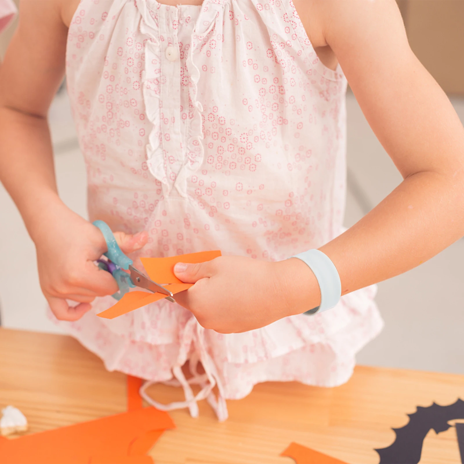 

12 Pcs Bracelets Kids Silicone White Party Slap Bracelets Favors Decorative Slap Toy Hair Accessories Role Play