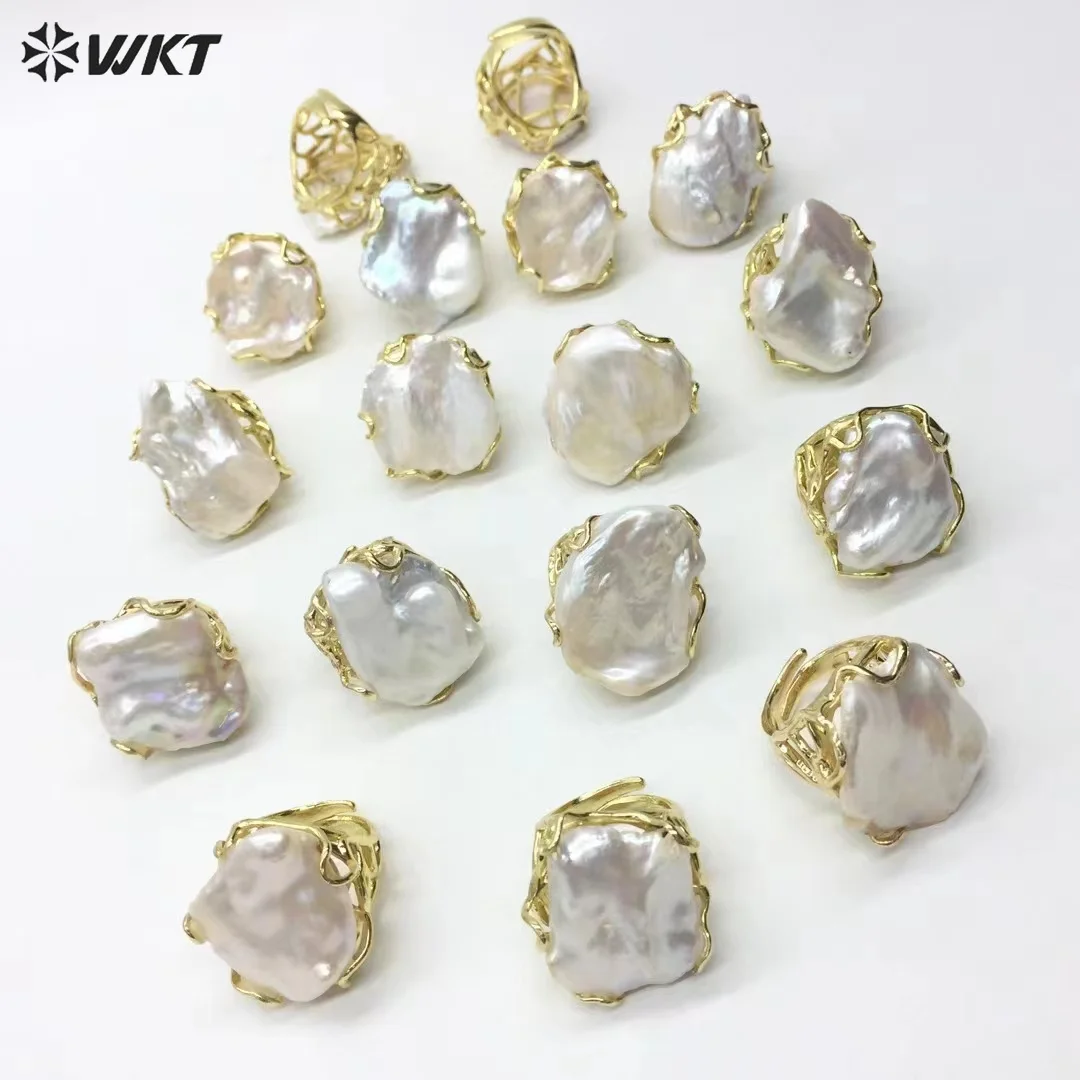 

WT-MPR095 Natural Freshwater Big Pearl Irregular Shape With 18K Gold Plating For Wedding Jewelry Accessory