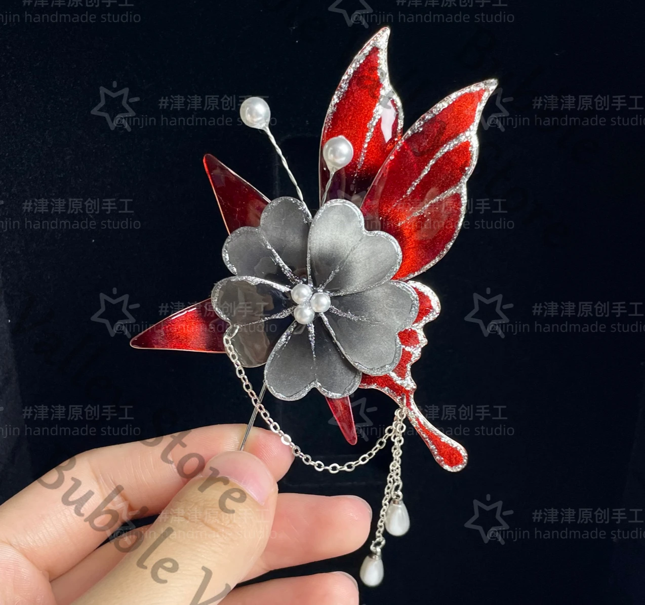 

Аниме Love and Deepspace Sylus Rafayel Caleb Zayne Xavier косплей проволочная инкрустация бабочка нагрудник брошь мультфильм ‌ Значок Рождественский подарок