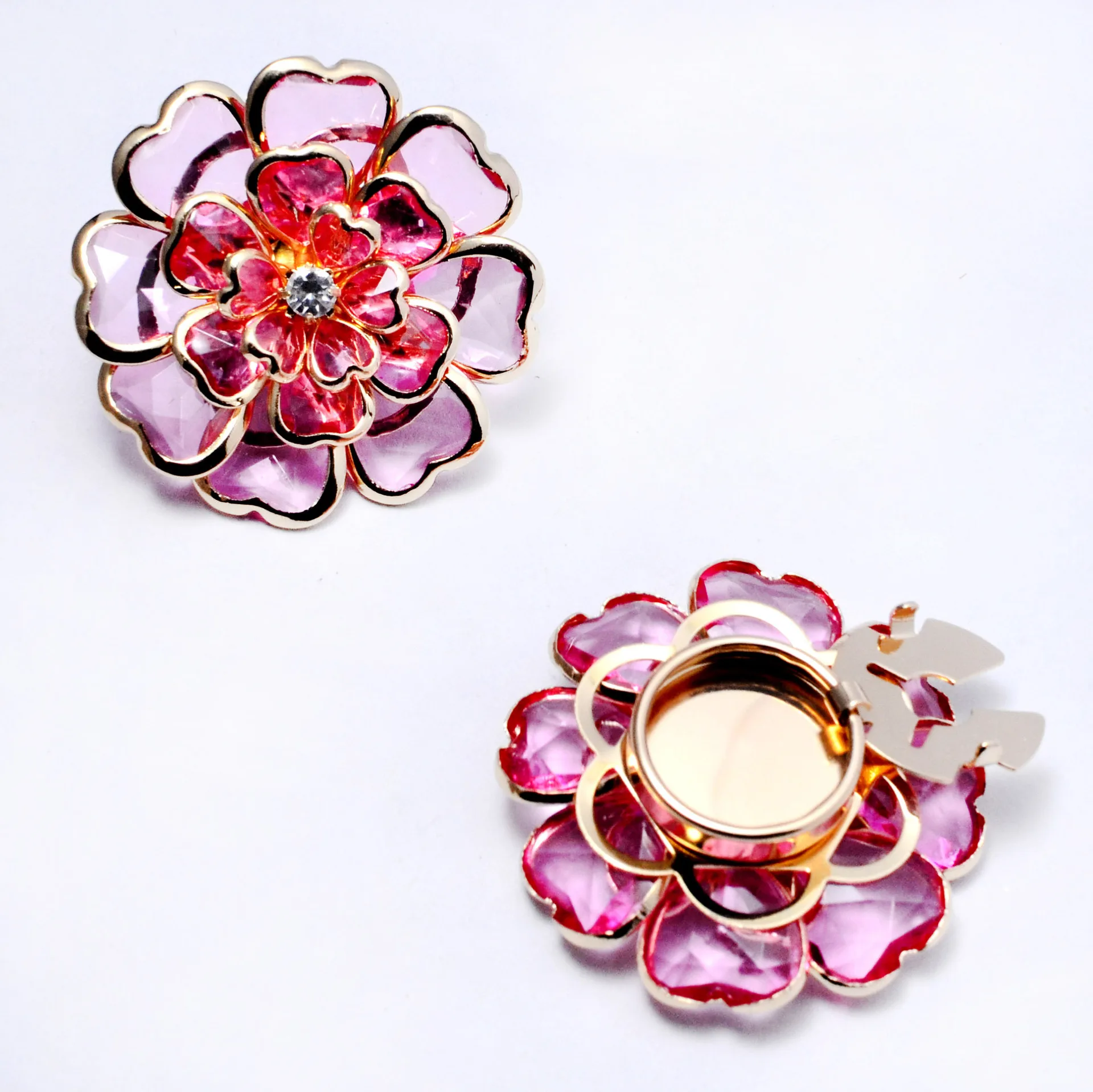 Knoophoezen Hot Selling Shirtknop Olie druipende metalen knoopafdekking Brocheknoop Manchetknoop Knopdecoratie Accessoires