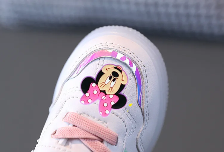 Disney Minnie mickey Kids Glowing Sneakers kids shoes boys girls Luminous Lighted Sneakers Cartoon Boys LED Children Shoes