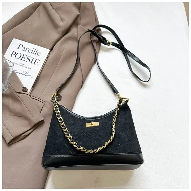 

Trendy Elegant Solid Color Diaper Bags For Women Minimalist High-End Shoulder Bag Simple Leather Commuter Bag Classic Designer