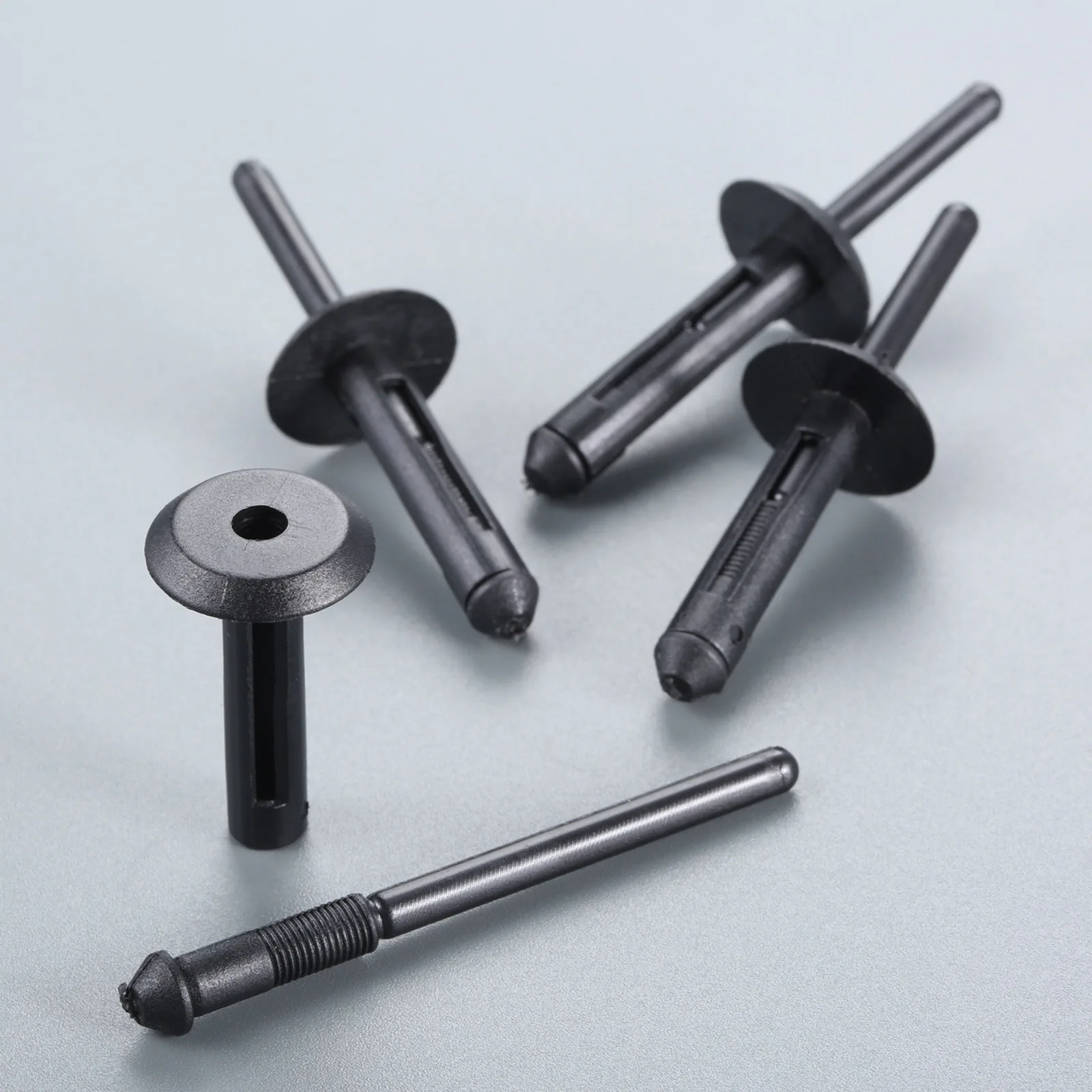 40Pcs Car Rivets Bumper Plastic Clip 51717002953 For BMW X1 E84 X3 F25 X5 E70 X6 E71 E72 7 Series F01N F02N Car Accessories