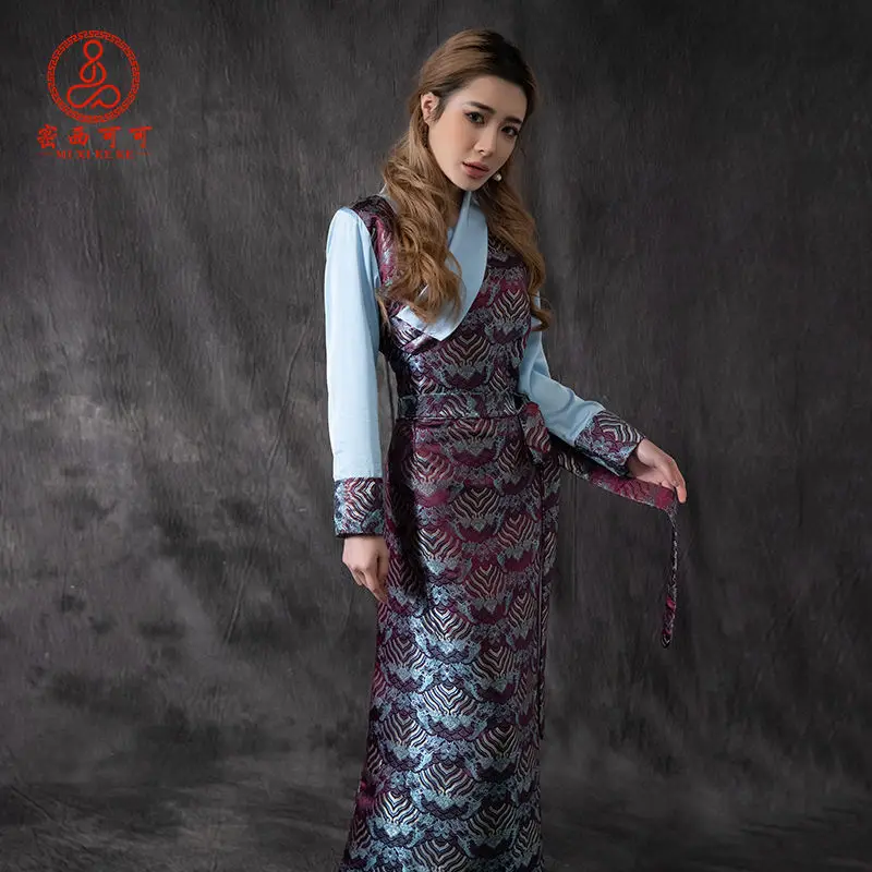 Xizang kostuum dansvoorstelling kostuum Tibetaanse Bola rok reisfotograaf Lhasa