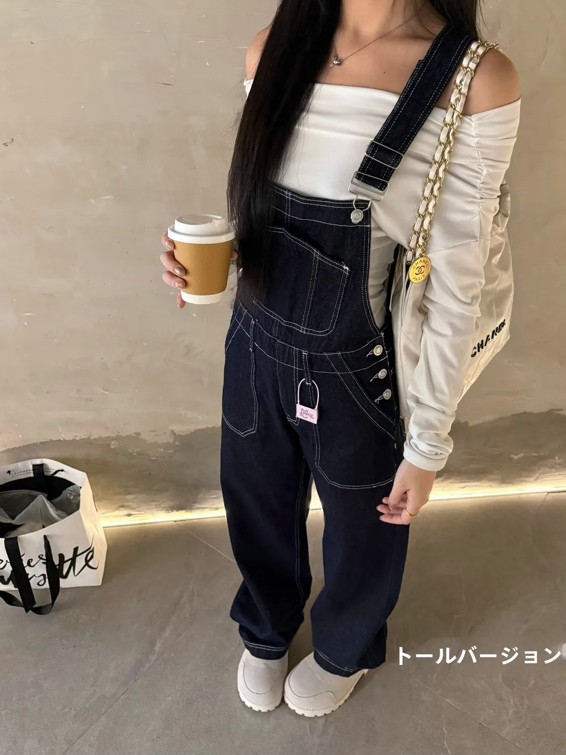 

Женские джинсы-комбинезон с широкими штанинами и удлиненной длиной, свободного кроя, из плотного денима, не мнущиеся, винтажные, с высокой талией