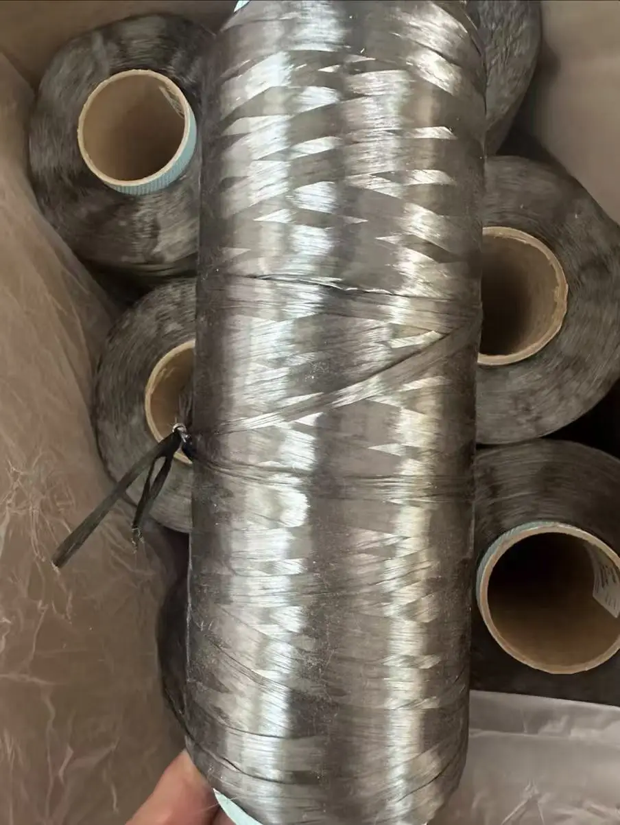 3k，12k，24K  Carbon Fiber tow continuous carbon fiber filament Yarn thread tape，50m，100m，200m.
