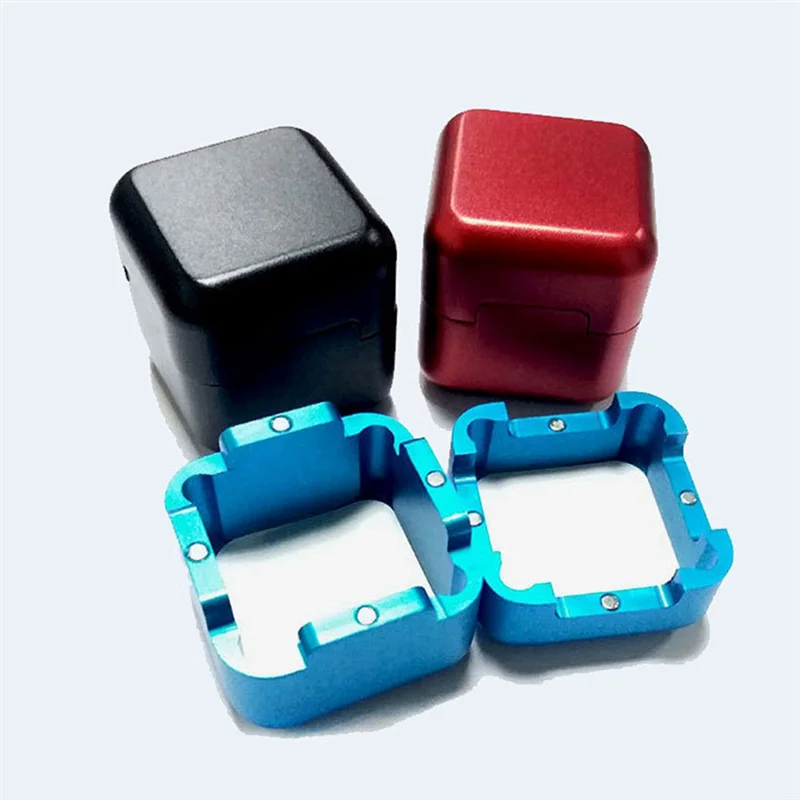 

ABYM Billiard Chalk Storage Box Billiard Accessories Pool Standard Chalk Cube Chalk Storage Holder Pool Chalks Carrier Case Blac