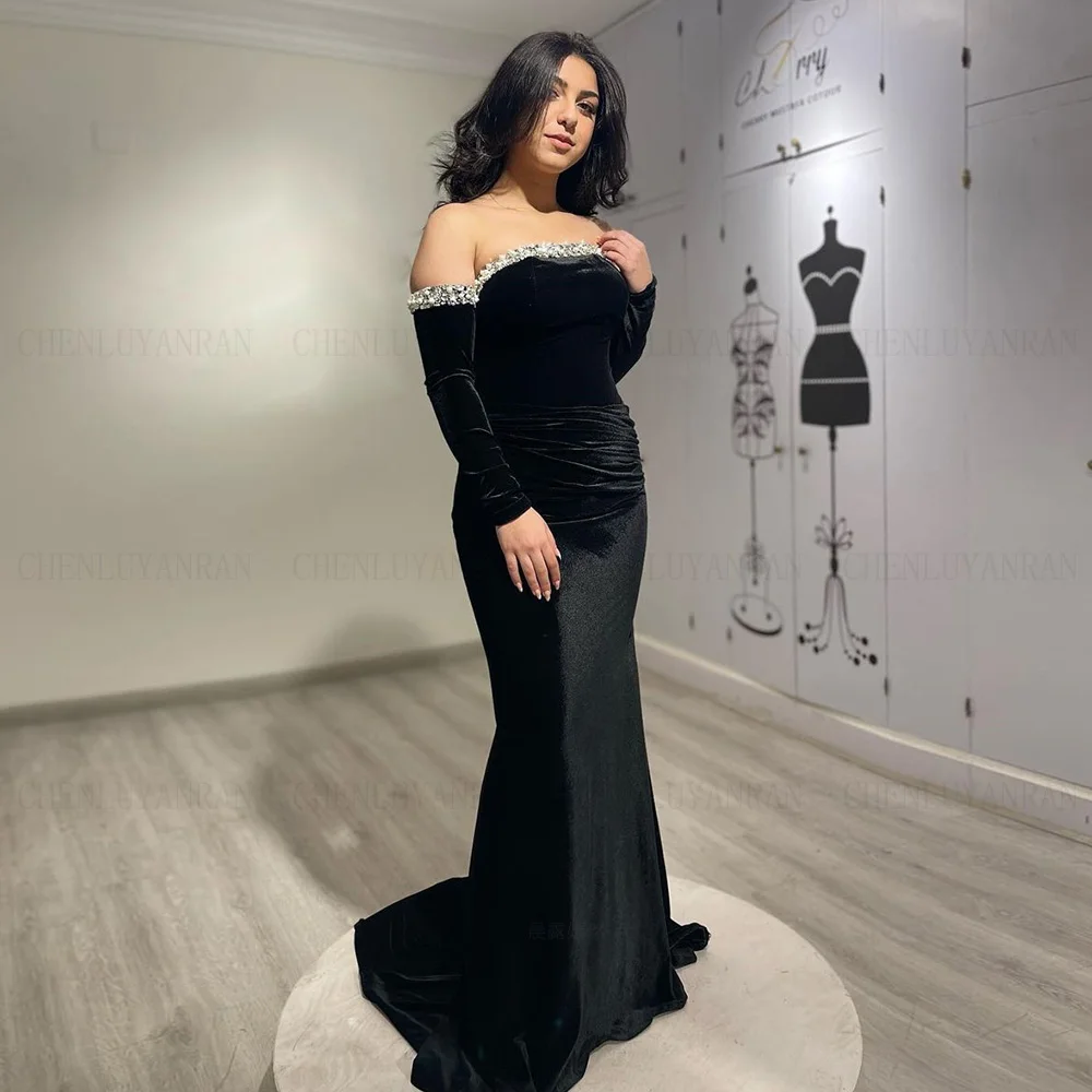 Velour Mermaid Formal Occasion Dresses 2024 Off-The-Shoulder Long Ball Gowns Sweep Train Black Evening Party Gown فساتين الحفلات