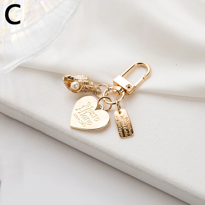 Shell Pendant Keychain for Women Girls Heart Mini Pearl Keyring Fashion Elegant Letter Label Imitation Handbag Pendant Keyring