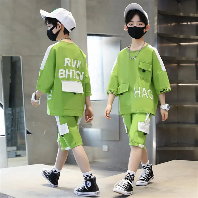 Summer suit for boys 2024 Summer new short-sleeved two-piece sports for kids ages 6-15