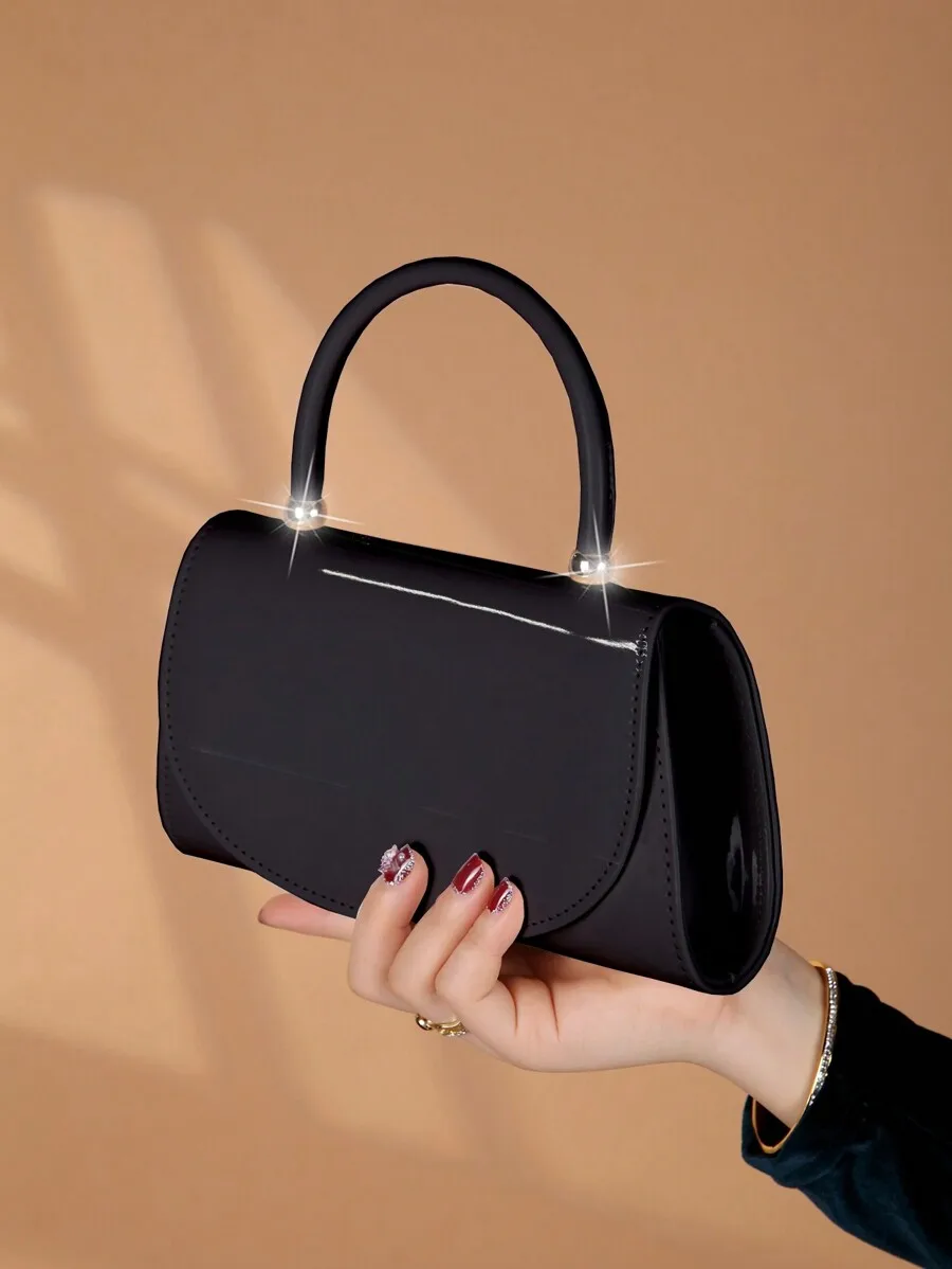 

Elegant Solid Black Mirror Finish Evening Handbag For Women