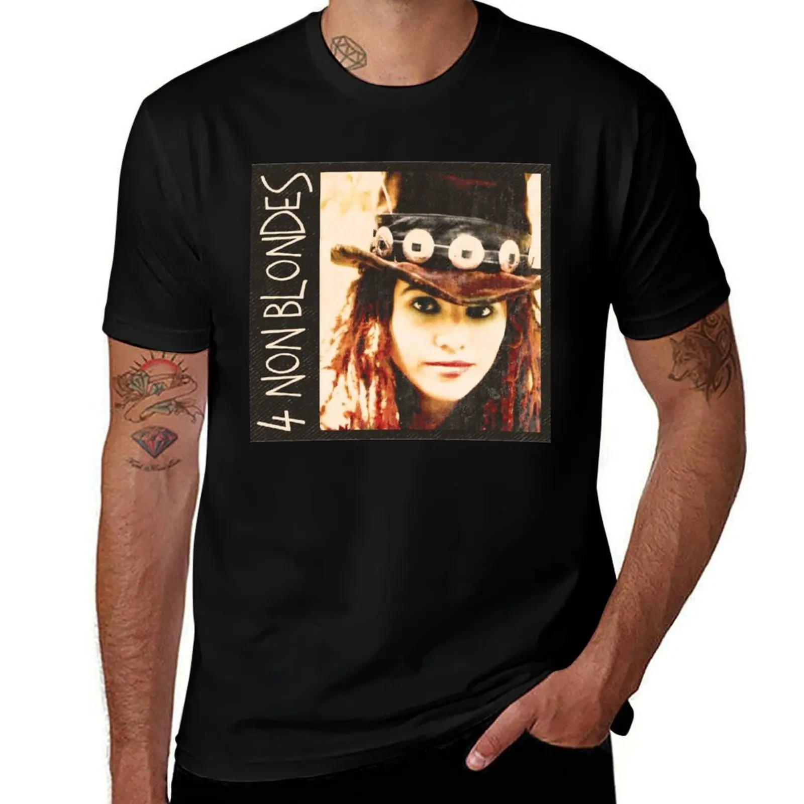 4 non blondes grunge vintage look classic alternative rock tee design T-Shirt Anti-Fade Casual Tee Shirt T-Shirt