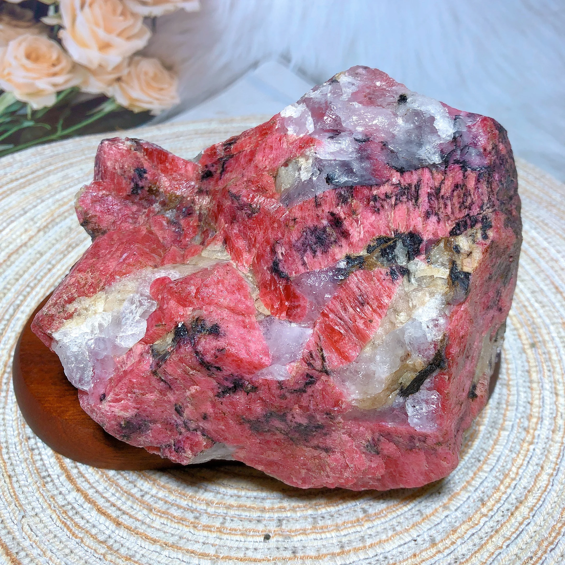 

Natural Crystals Rhodonite With Black Tourmaline Raw Stone Specimen Prismatic Colorful Ornament Room Decor Gift