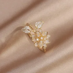 女性のための絶妙な葉の花のジルコニアリング、本物の金メッキリング、毎日のオープニング調整可能なジュエリー、ファッションデザイン、新しい
