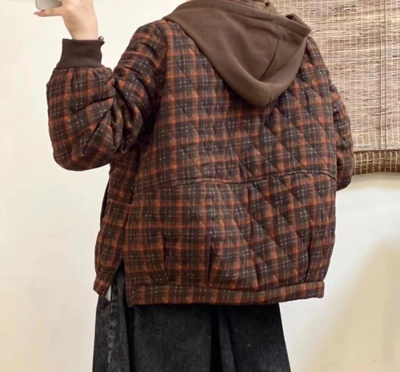 2025 Retro Checkered Hooded Cotton Jacket for Women's Winter Look Thin  Lightweight  and Warm Cotton Jacket