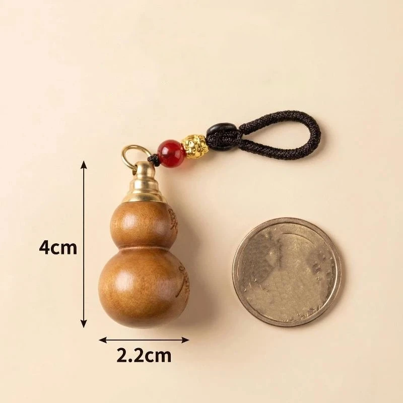 Lightweight Paulownia Wood Gourd Keychain 1Pcs Wealth Blessing Lucky Pendant for Outdoor Travel Daily Key Decor Gift