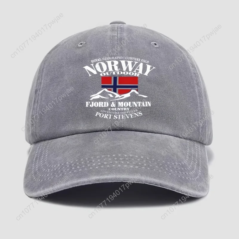 Klassieke gewassen baseballpet met "Norway" printpatroon op de hoed. Verstelbare hoed, ideale zonnehoed voor buitenactiviteiten, unisex