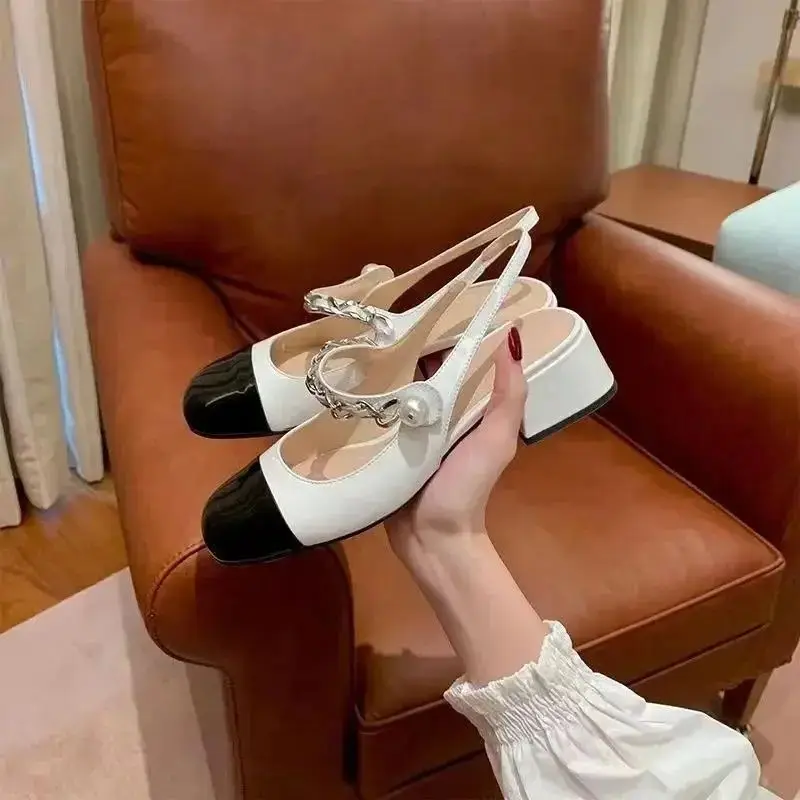 Scarpe da donna di moda tacchi a blocco femminili punta quadrata di lusso in pelle per ragazze medie nuovo grosso alto Comfort