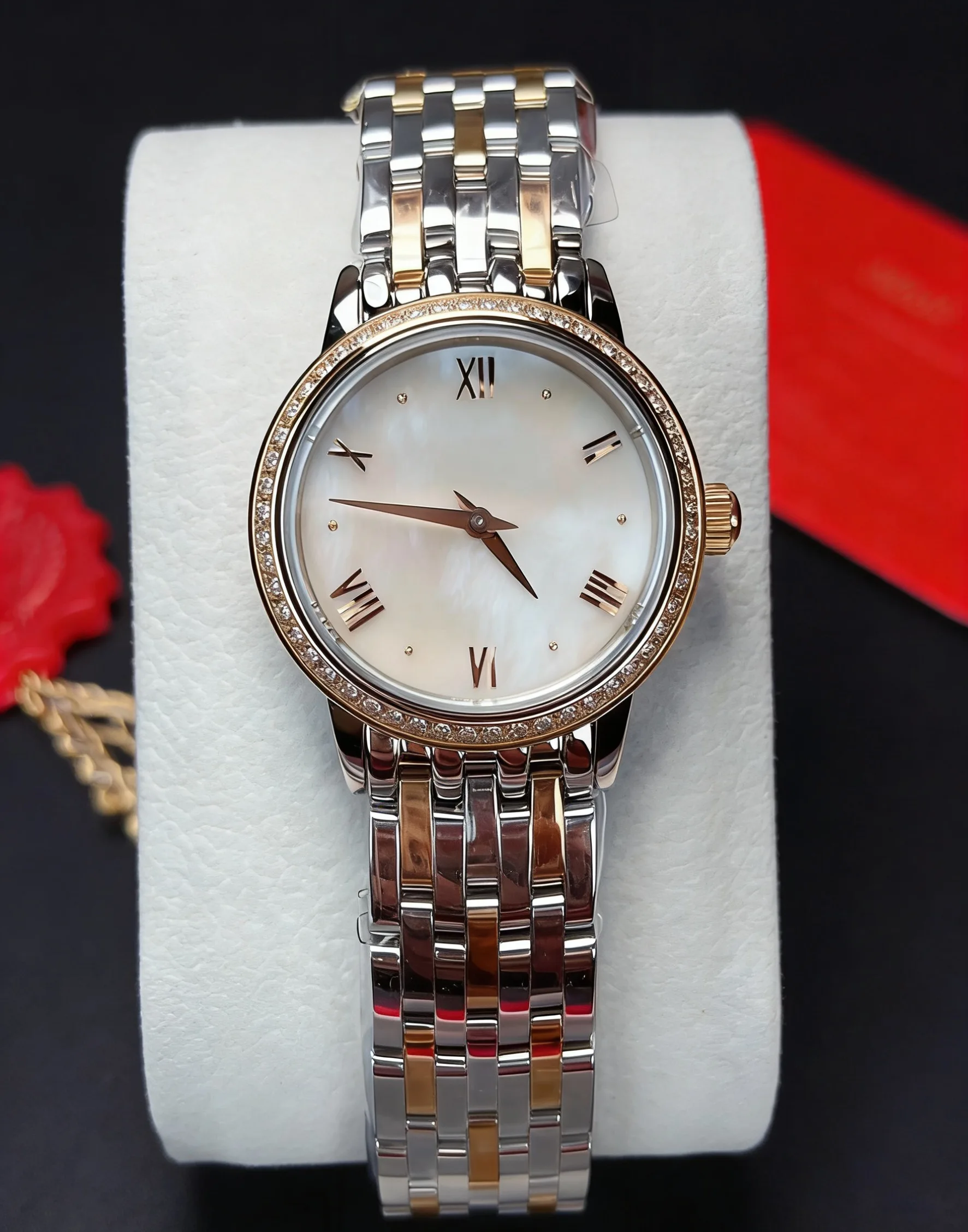 

Stylish and elegant quartz wristwatch with a stainless steel strap