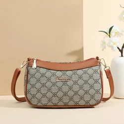 2024 New Multi Layered Zipper Straddle Bag with Large Capacity Versatile Shoulder Messenger Bag Fashionable Small Square Handbag