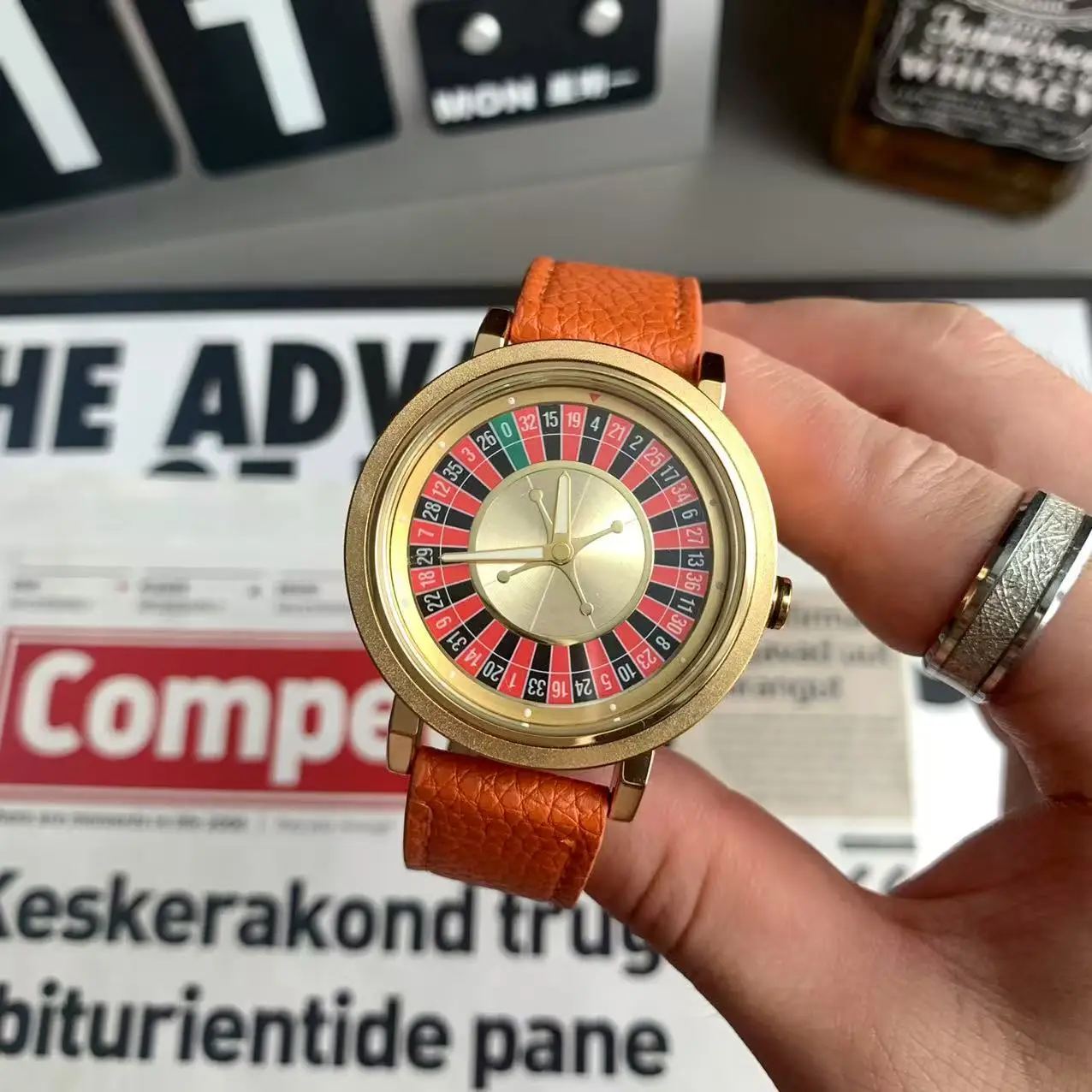 

Ladie Quartz Wristwch Fashionable Creative Rotating Wheel Dial Men Watch Luminous Waterproof Quartz Watches relojes para hombres