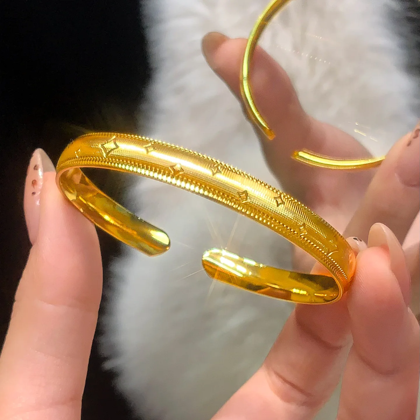 

New Chinese style 24K real gold sparkling ancient brushed four-pointed star bracelet 9999 women'sopen ring solid bracelet