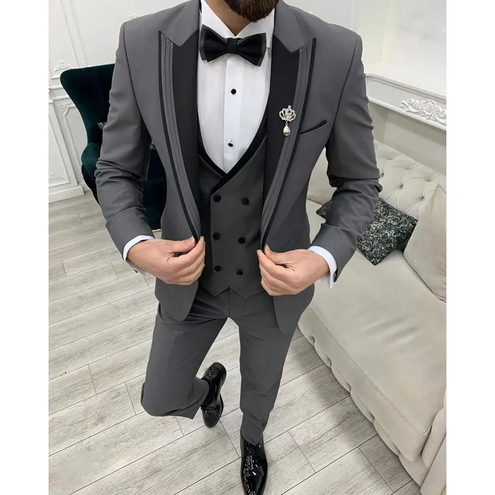 2023 New Wedding Men Grey Black Peaked Lapel Suits Business Casual Formal Costume Homme Slim Fit 3 Pcs Set Jacket Vest Pants