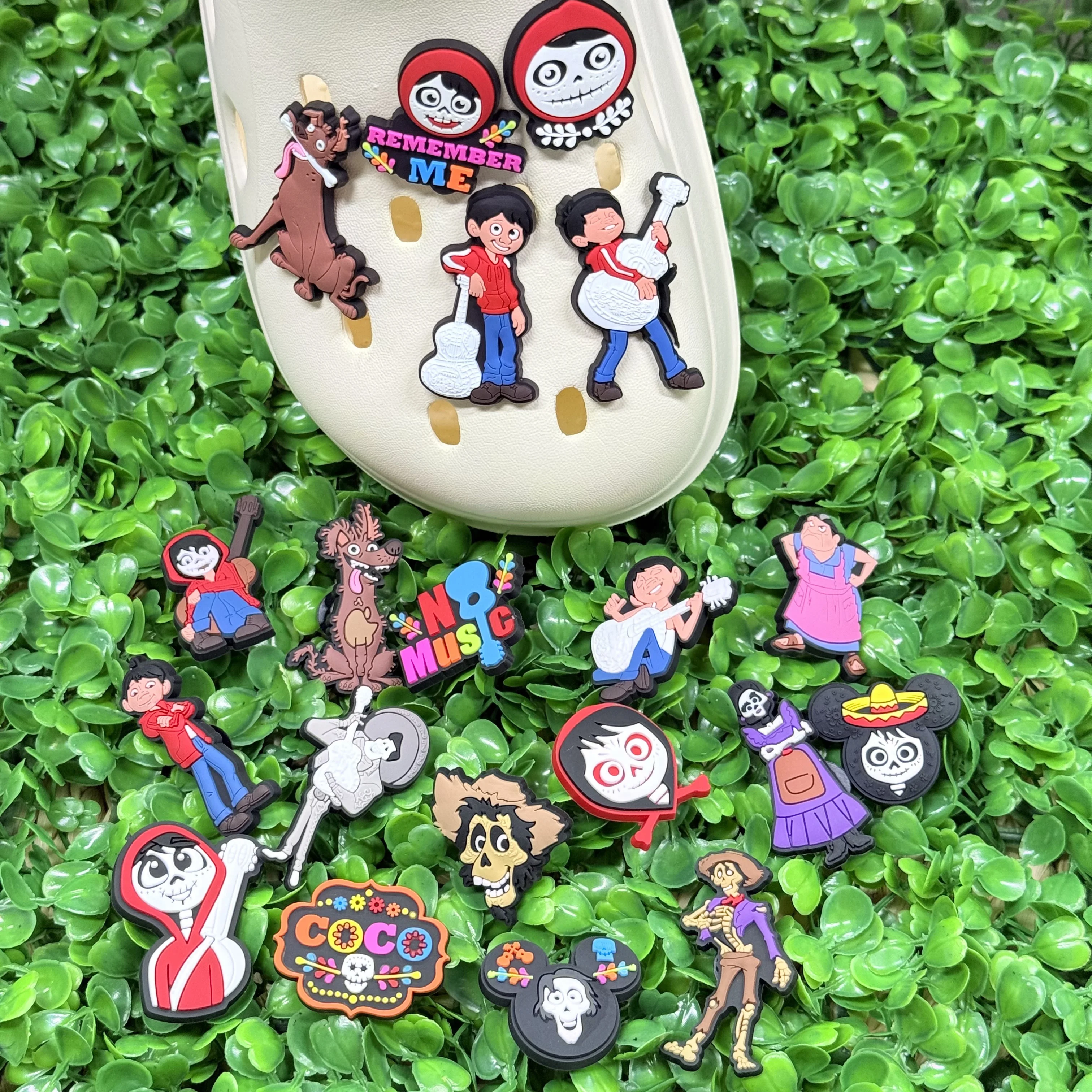

10/20PCS Cartoon Miniso Disney Coco Miguel Hector PVC Sandals Shoe Charms Accessories Kids Designer Decoration DIY Backpack