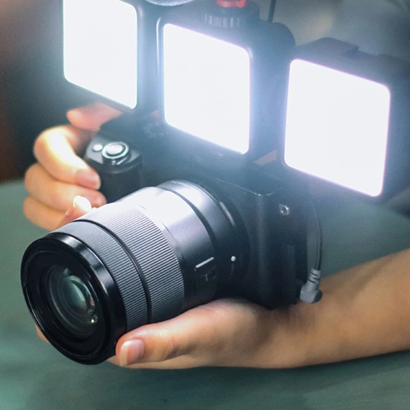 RGB LED กล้องแสงสีเต็มรูปแบบวิดีโอเอาต์พุตหรี่แสงได้ 3000K-7000K Light