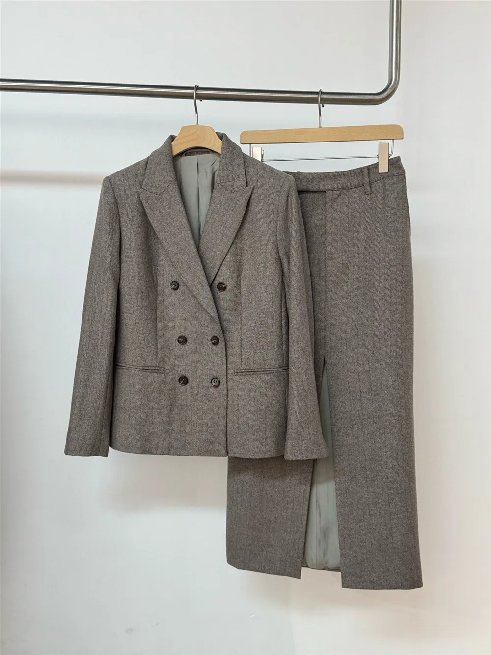25 الخريف/الشتاء جديد المرأة مزدوجة الصدر 100% الصوف دعوى سترة + نصف تنورة + السراويل الطويلة ثلاث قطع مجموعة