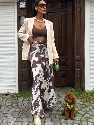 Imagen 2 del producto Falda de satén con estampado Animal para mujer, faldas por debajo de la rodilla con volantes a la moda y cinturón, falda informal para mujer, faldas largas elegantes de calle 2025