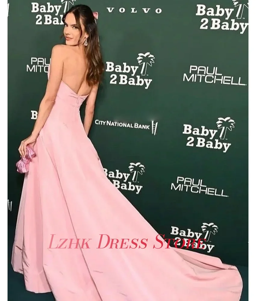 Abito da sera a trapezio in raso con temperamento personalizzato Delicato senza maniche con scollo a cuore e lunghezza del pavimento فستانmavera