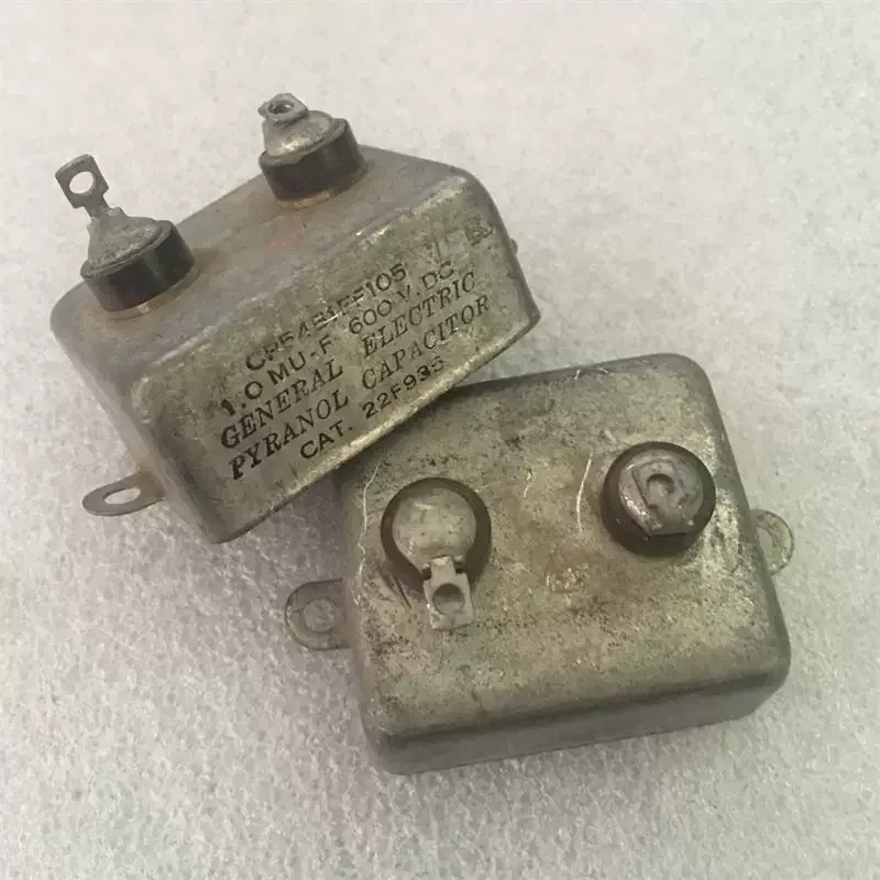 Antique American General Electric 1UF 600V Gallbladder Coupling Oil Immersed Capacitor