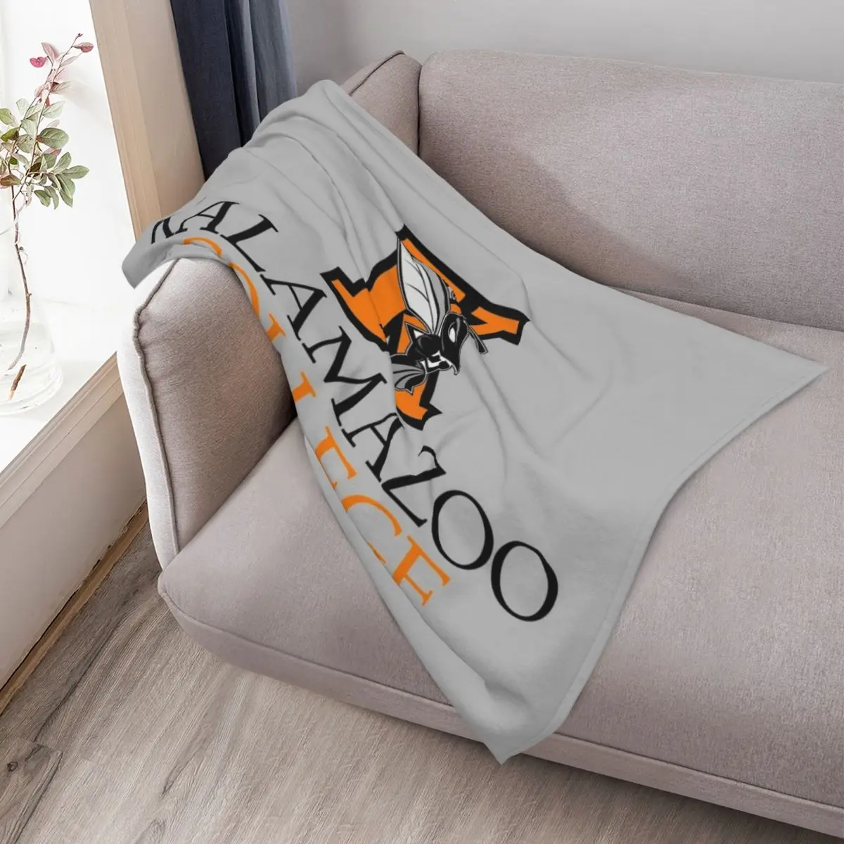 كلية كالامازو 2 رمي بطانية ديكورات المصممين تأثيري أنيمي البطانيات الزخرفية