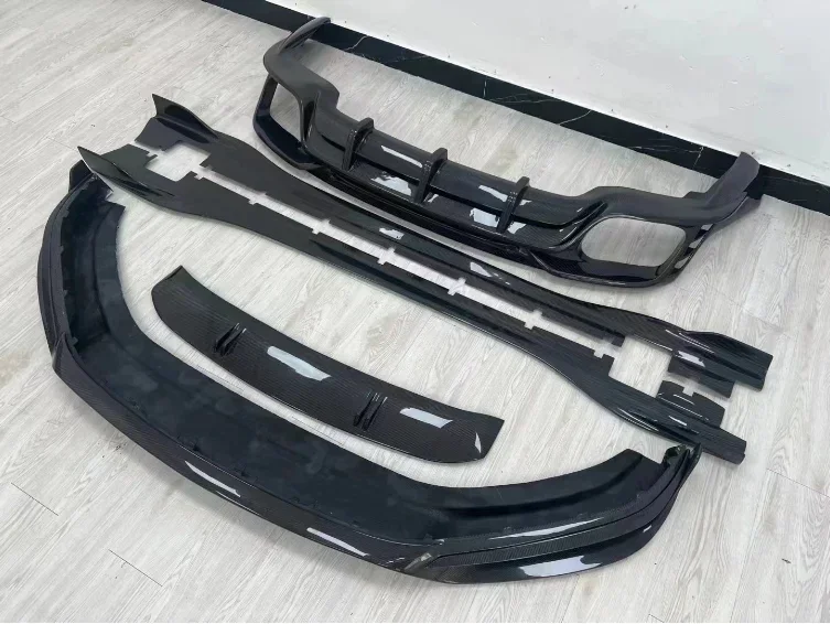 New！ For Porsche Panamera 97.2 2022 2023 Real Carbon Fiber Front Bumper Lip Rear Diffuser Spoiler Side Skirt Body Kit