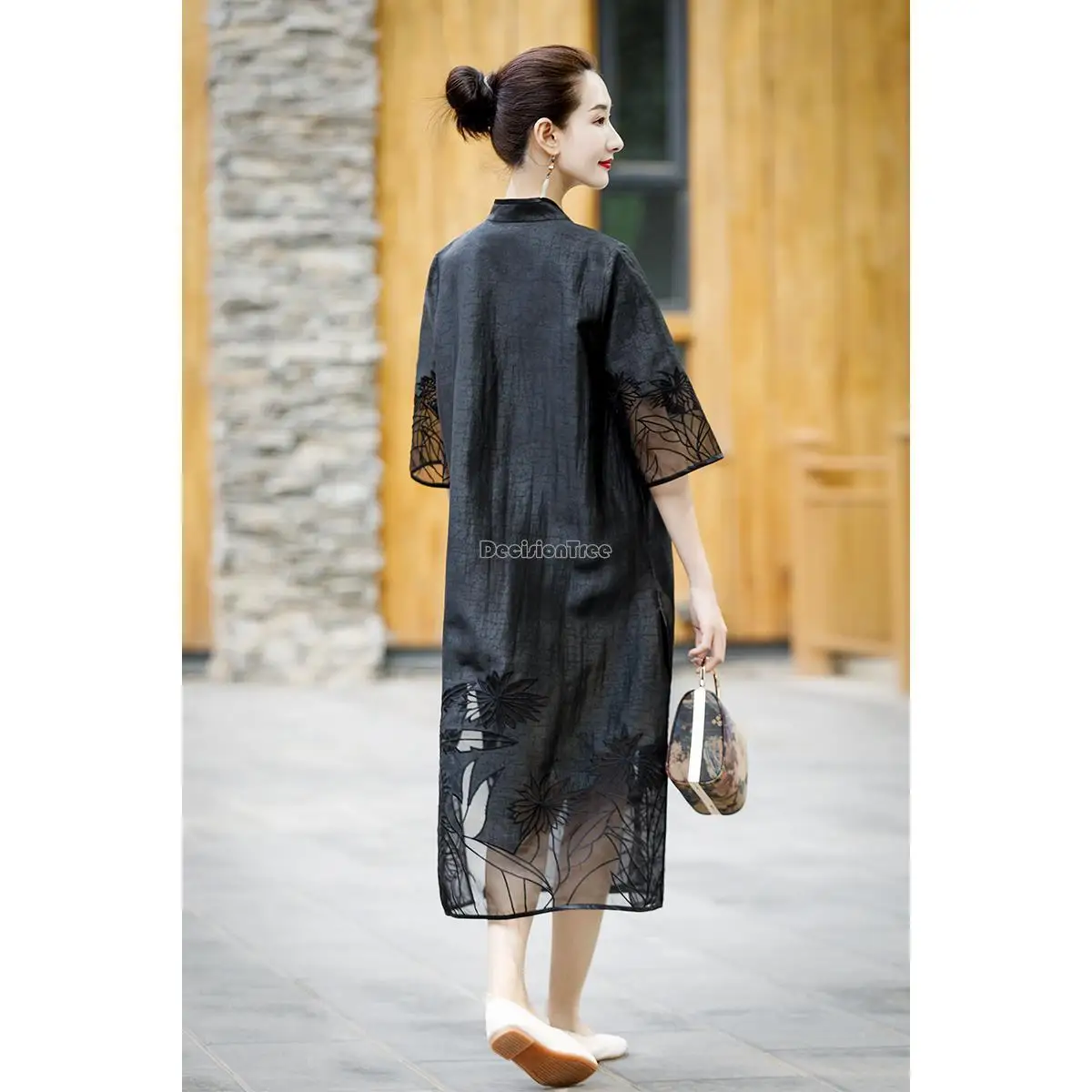 2026 chinese traditional vintage qipao women\'s black qipao lady standing collar ethnic style embroidery graceful cheongsam dress