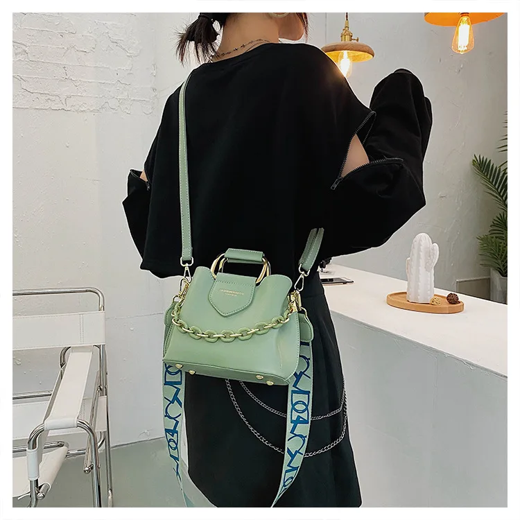 Small PU Leather Shoulder Crossbody Bag with Short Handle for Women 2023 hit Winter Fashion Casual Purses and Handbags Totes