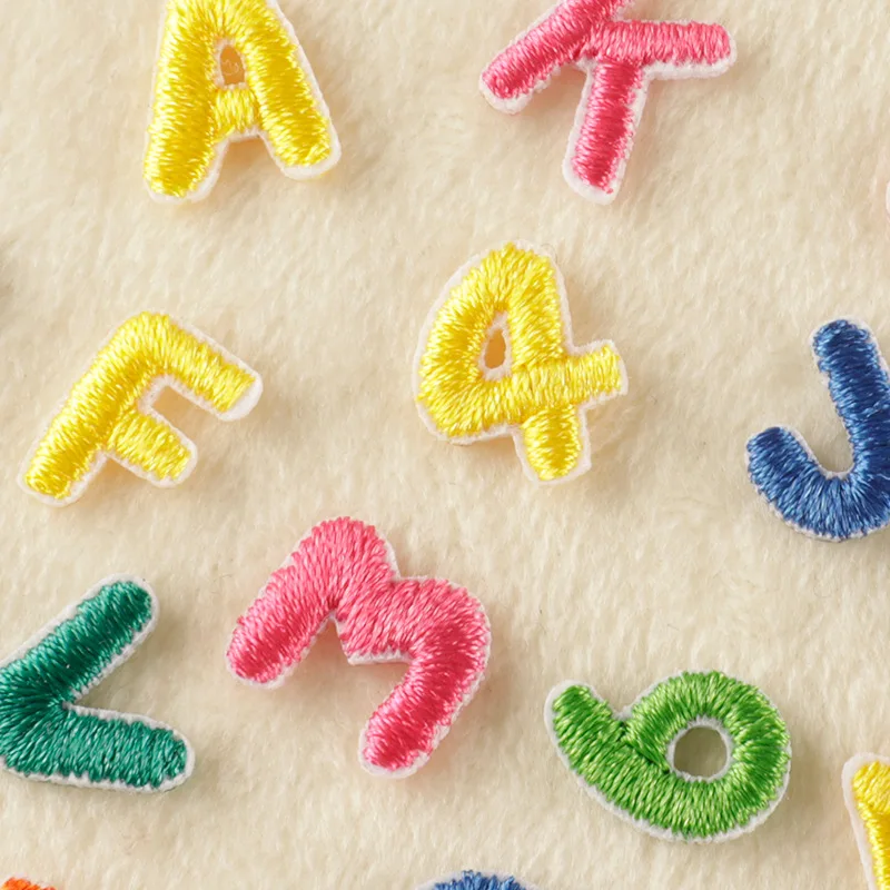 Mini 26 A-Z Funny Embroidered Iron on Letters Patches for Clothes Clorhing Stickers Children Clothing Number Diy Logo Name Patch