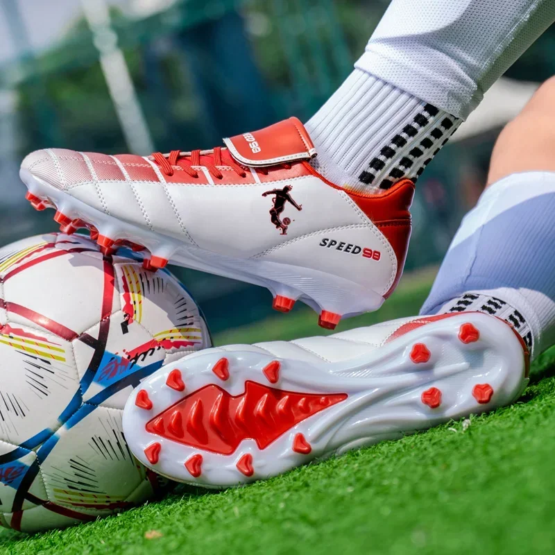 Men Women Ultralight Soccer Shoes Football Boots Futsal Cleats TF FG Sneakers