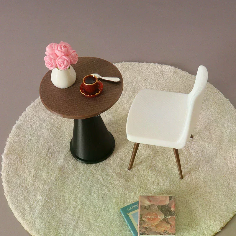 1/12 Mini sedia per casa delle bambole Modello da tavolo Casa delle bambole Mobili per soggiorno Decorazione Casa delle bambole Micro scena Puntelli da costruzione