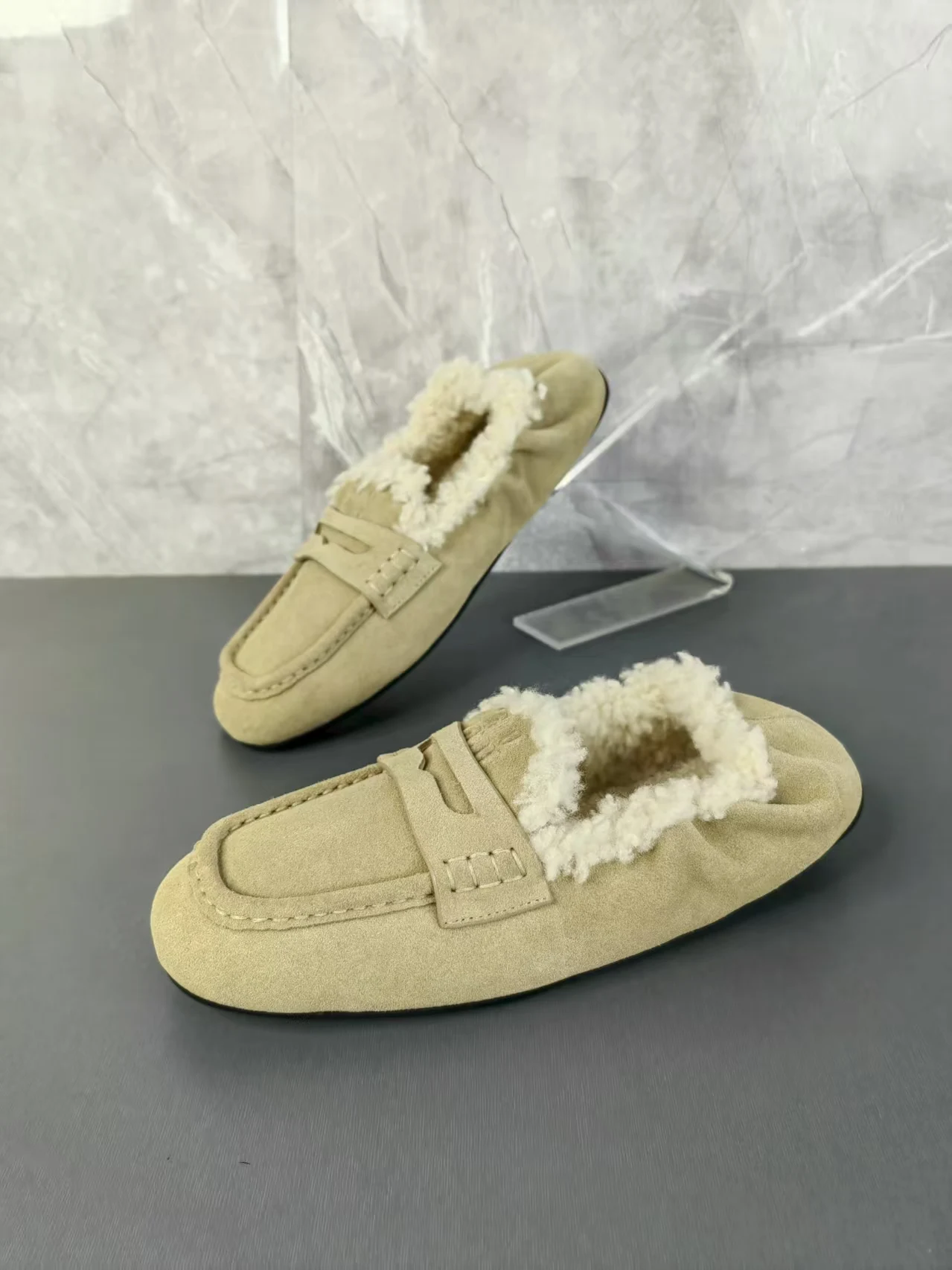 

Fur Man Shoes Designer Basketball Shoes Slip On Loafer Running Zapatos De Mujer Cozy Tenis Masculino Soft Zapatos Sport