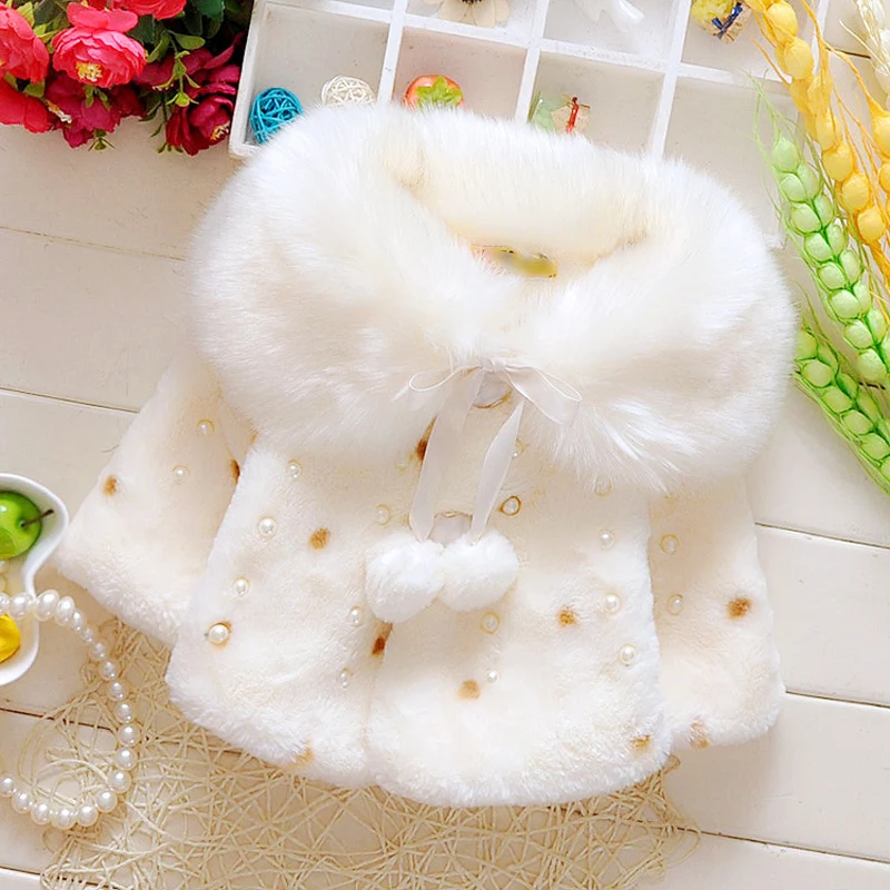 Winter 1 year toddler baby\'s birthday Christmas outfits polka dot fur collar cape jacket outerwear for infant girl\'s cloth coats