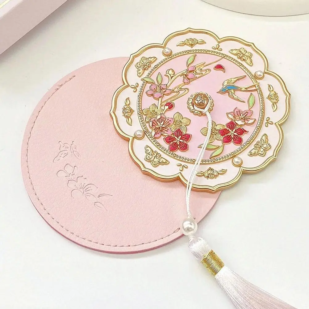 Retro Peach Blossom Mini Mirror Make Up Style Chinese Portable Mirror