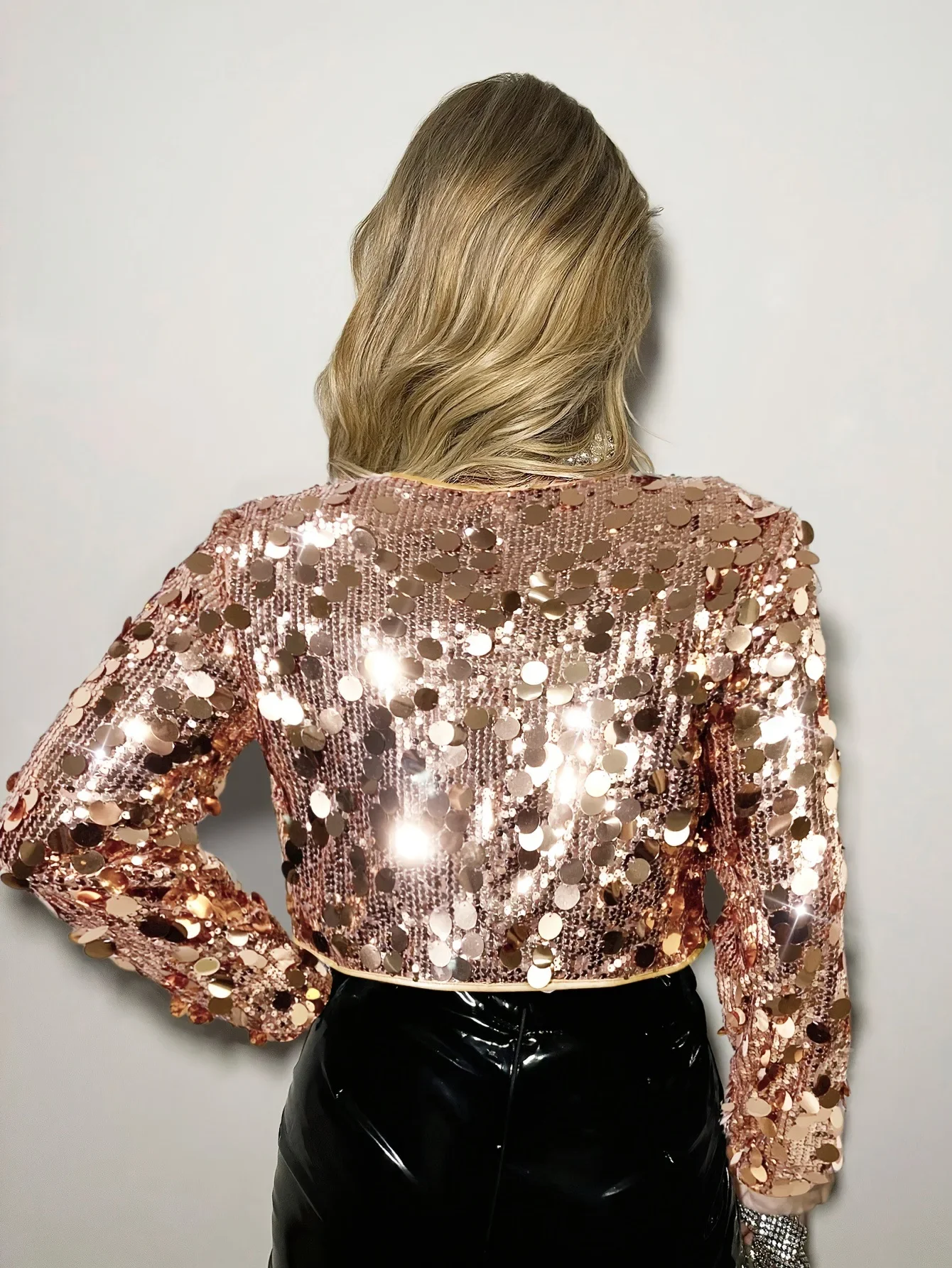 Sequin Cropped Jacket Long Sleeve Glitter Cardigan Sparkly Shiny Crop Top for Clubwear Party Coat Outerwear Festival Night Out