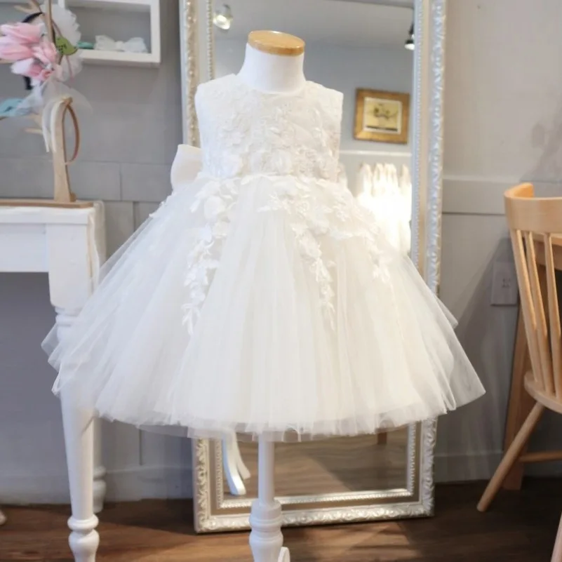 Ballkleid – robe de soirée pour filles, tenue de soirée, sans manches, avec fleurs brodées, blanche, bouffante, à la mode, été, 2022